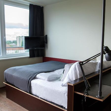 Base Apartments Гамбург Экстерьер фото